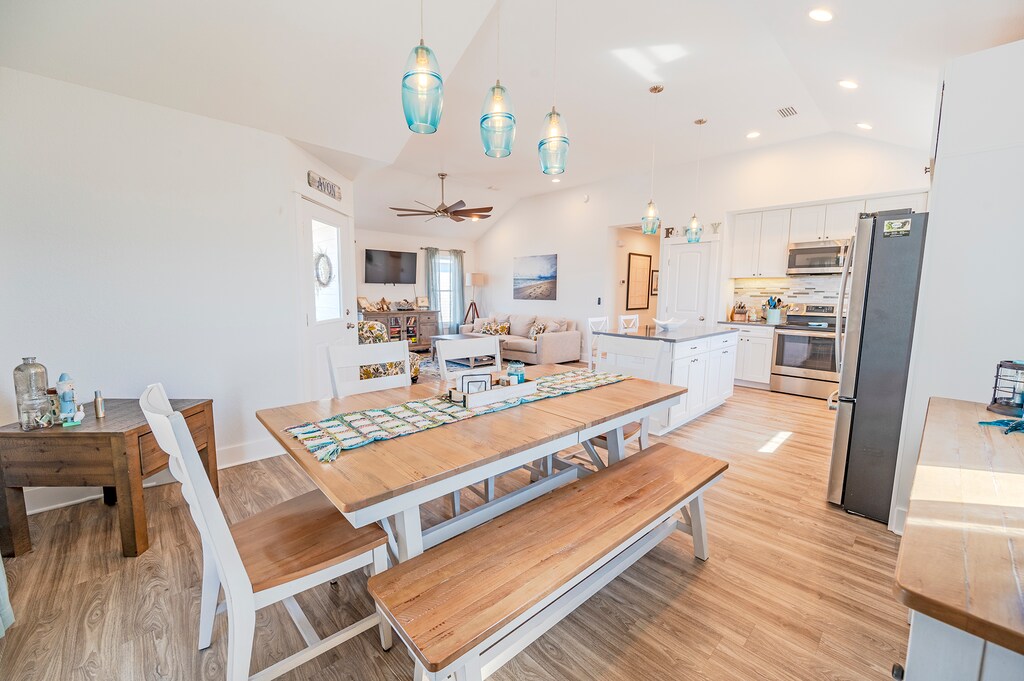 Eat a delicious meal in the beautiful Dining Area!