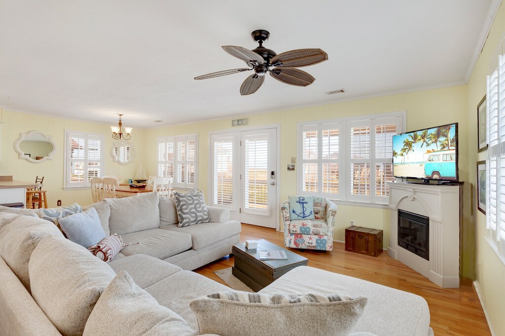The beautiful Living Area is a dream for kicking back and relaxing after a day at the beach.