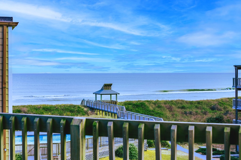 Enjoy impeccable views from the comfort of your deck!