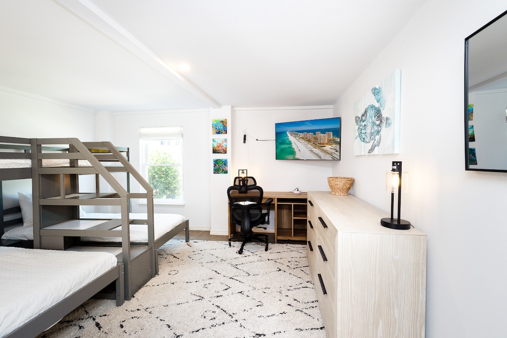 Panferio Paradise Bedroom 4