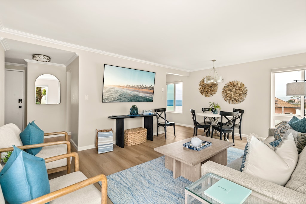 Bright and inviting living space where guests can unwind after a day exploring La Jolla’s coast.