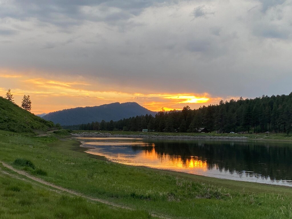 Lake Simpatico in Forest Lakes