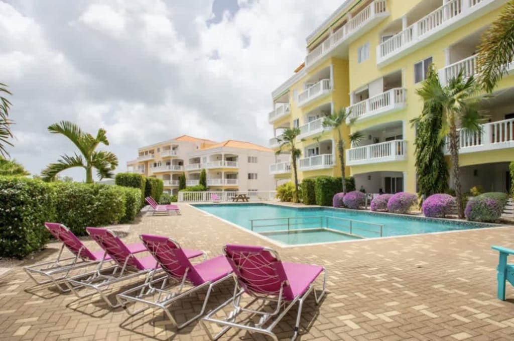 1 bedroom apartment for rent in the Caribbean with pool access in the Blue Bay Golf and Beach Resort, photo 24