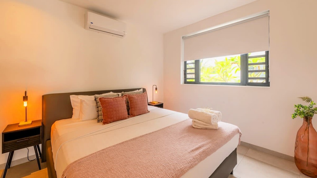 Luxury two-bedroom apartment with pool-access in popular tourist area in the Caribbean, Photo 13-2