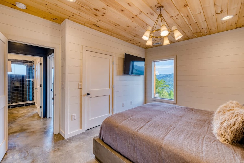 739bigsky-1699_AuroraHDR2019-edit