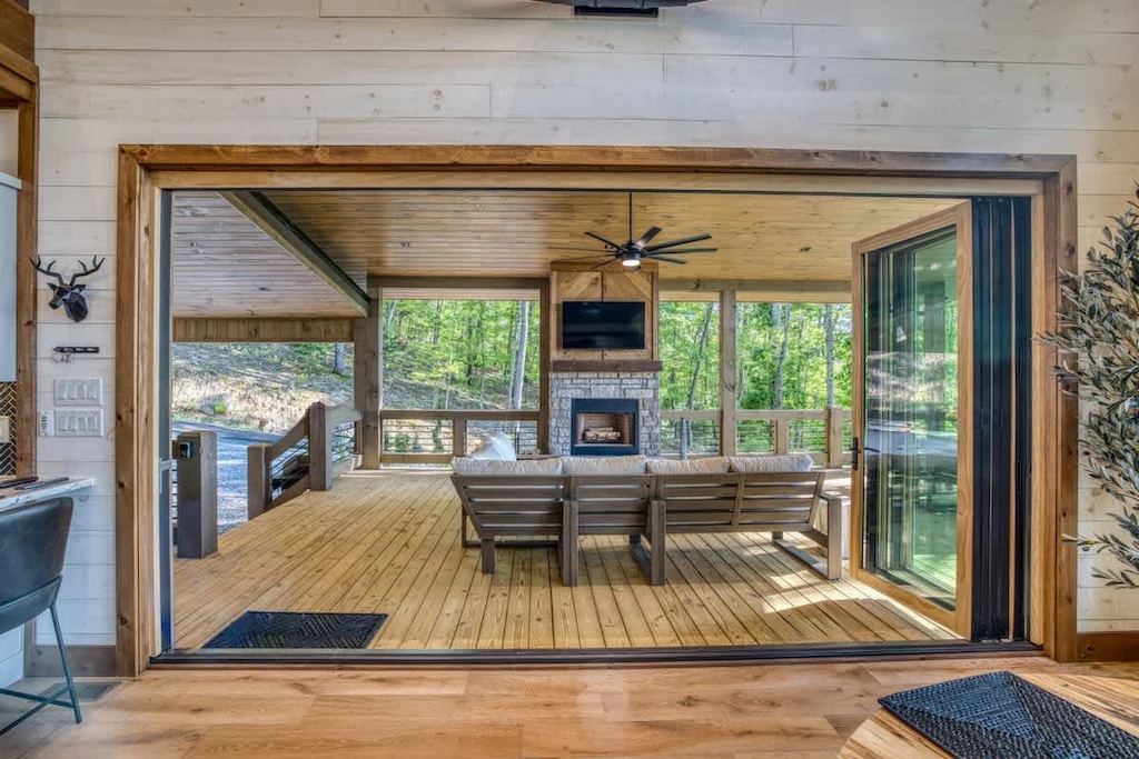 Living area looking outside to the deck