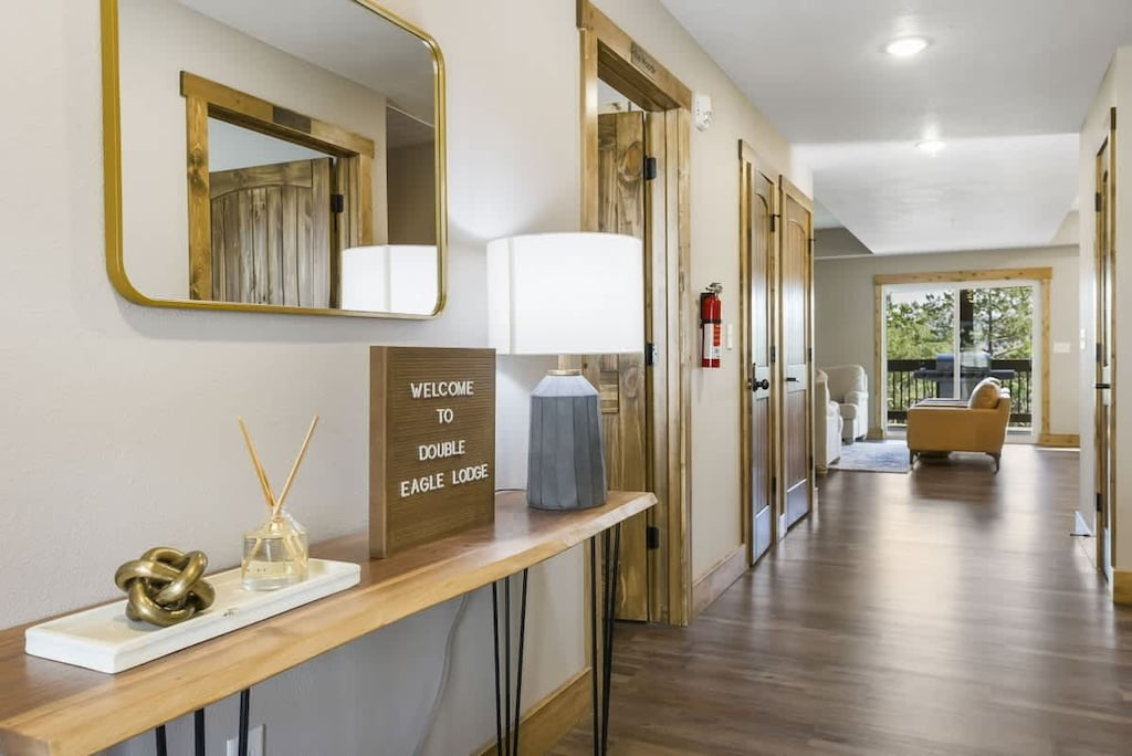 Entry way