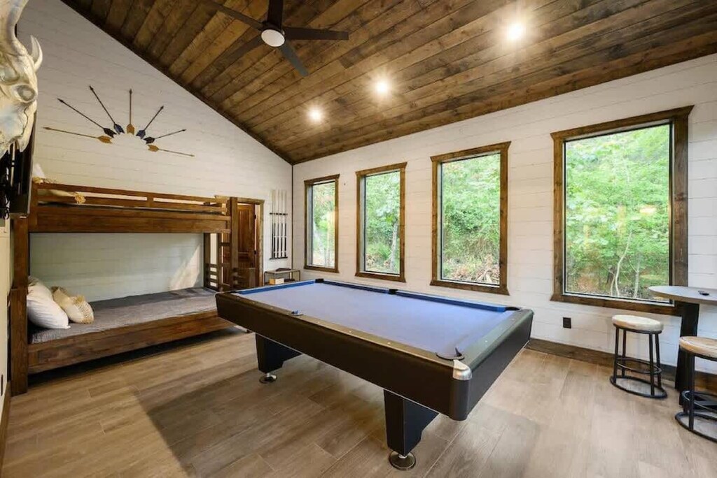 game room/bunk room