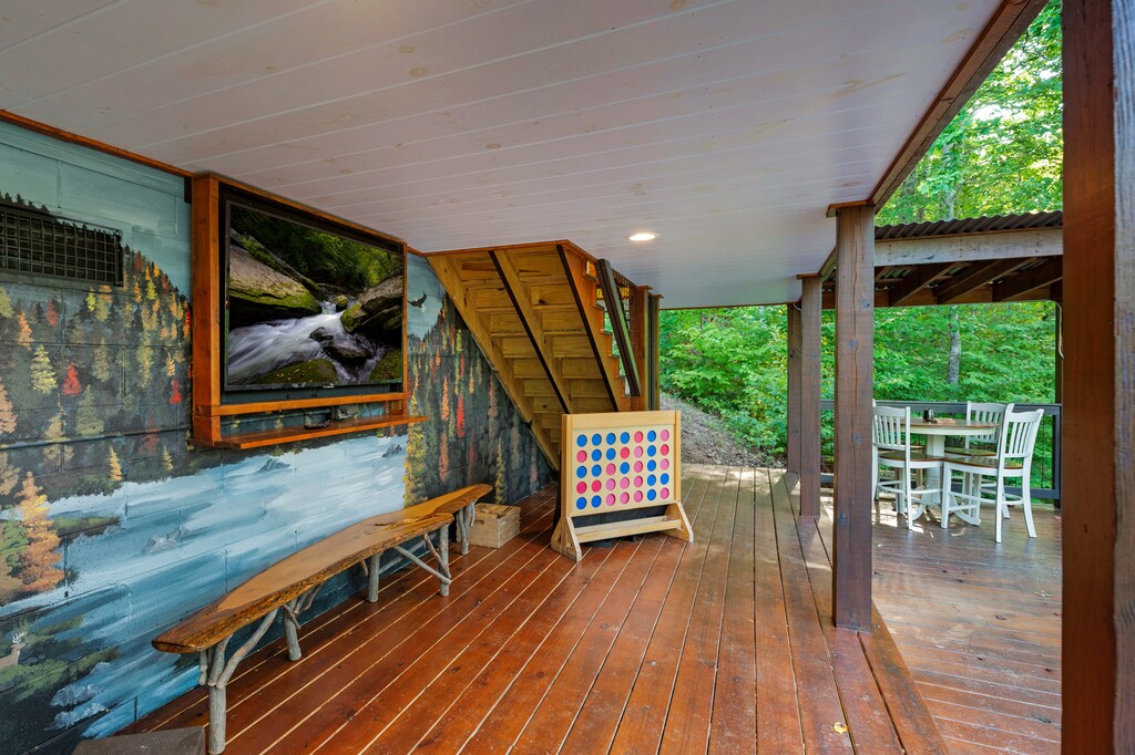 A Fine Piece of Aska - Party Deck