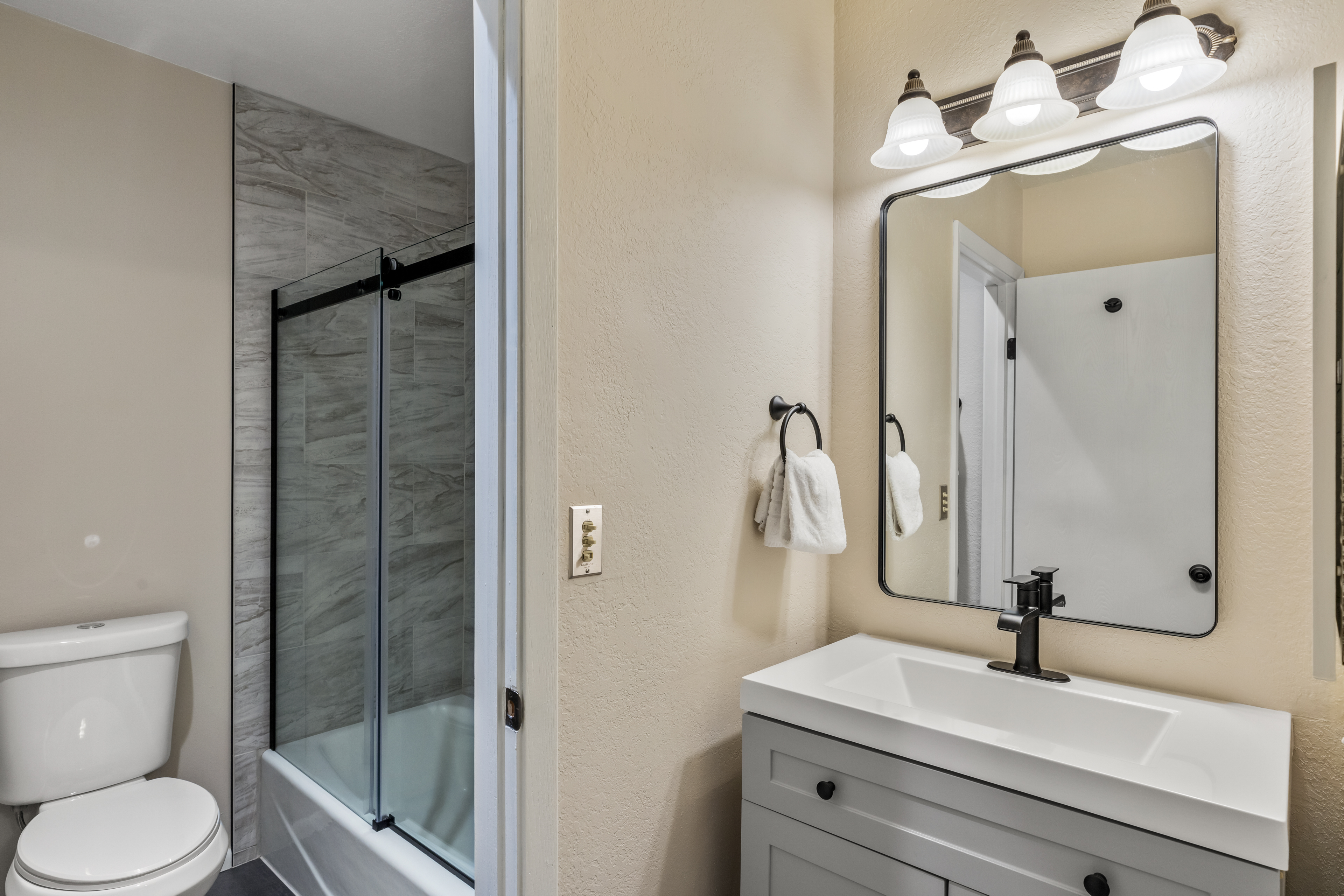 New 2BR Steamboat Condo w/ Spa 1070