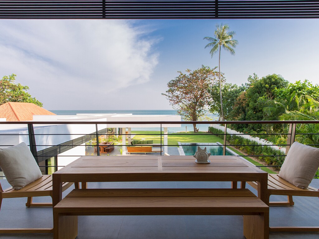 Guest bedroom by the outdoor sala