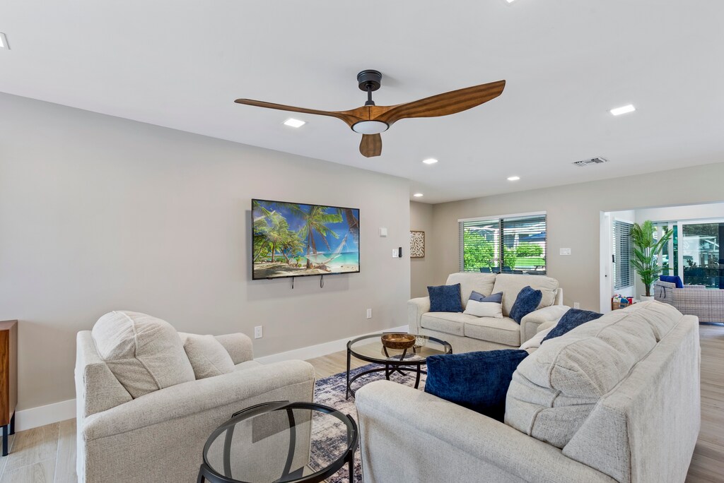 Relaxing Living Area with Flat Screen TV