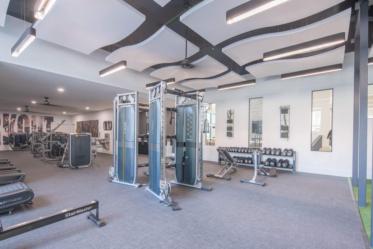 Pickleball, Pool, Gym, & Hot Tub W/D Near TPC Golf