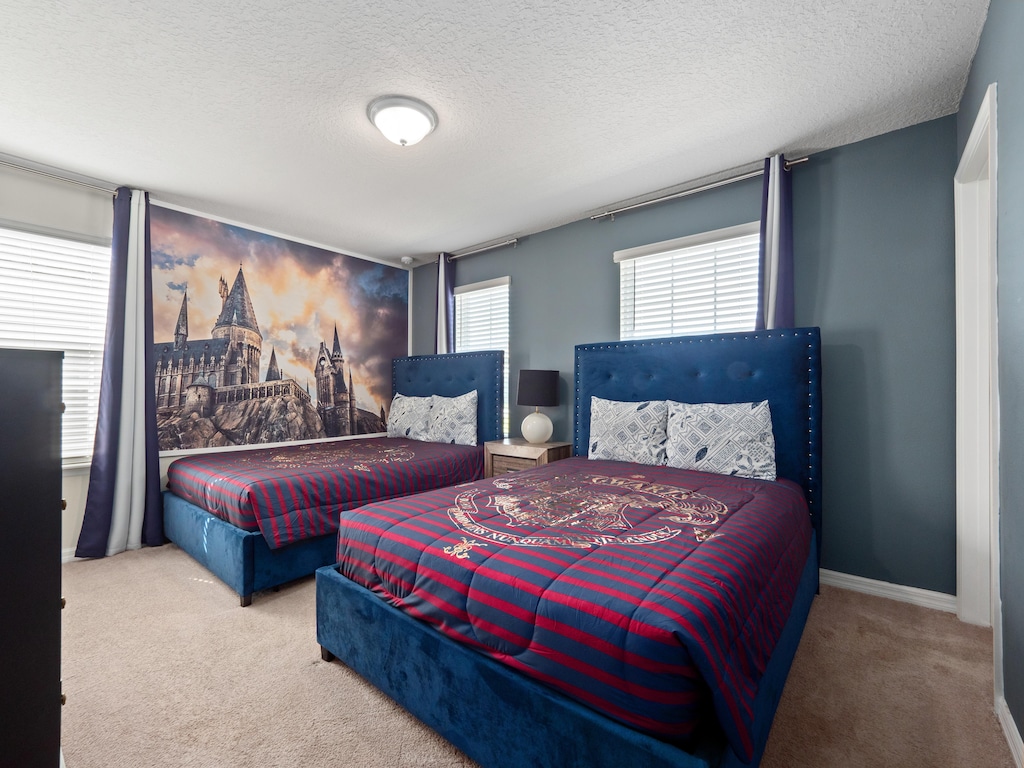 Bedroom 5 Upstairs 2 Full Size Bunk Bed Room Ensuite Bathroom Walk in Shower Sleeps 4 Harry PotterTheme