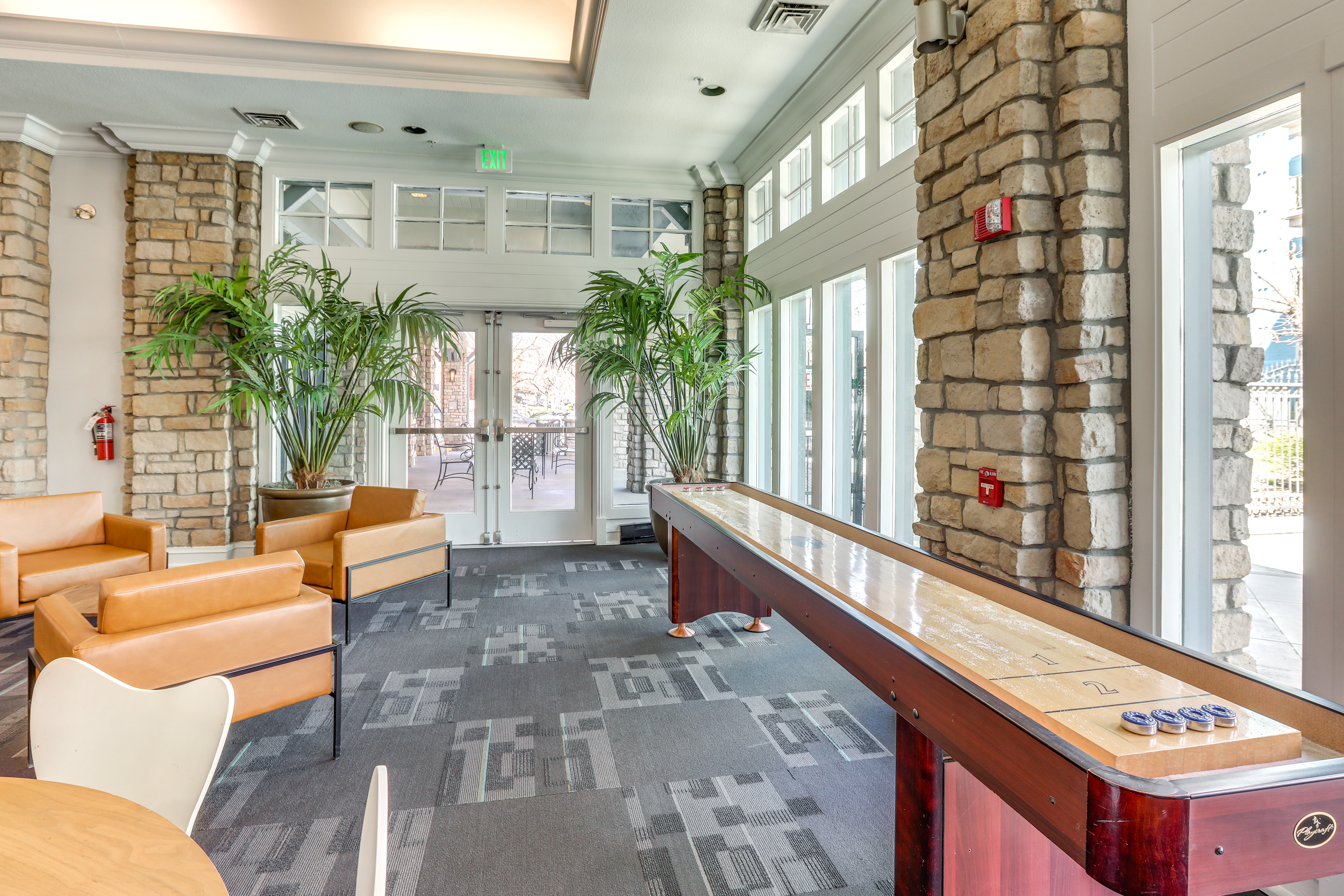 < 1 Mi to Downtown Denver: Condo w/ Pool Access!