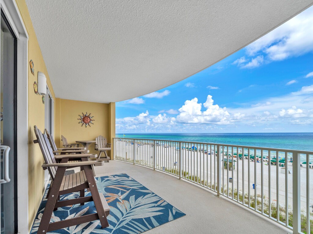 Emerald Isle 403 balcony