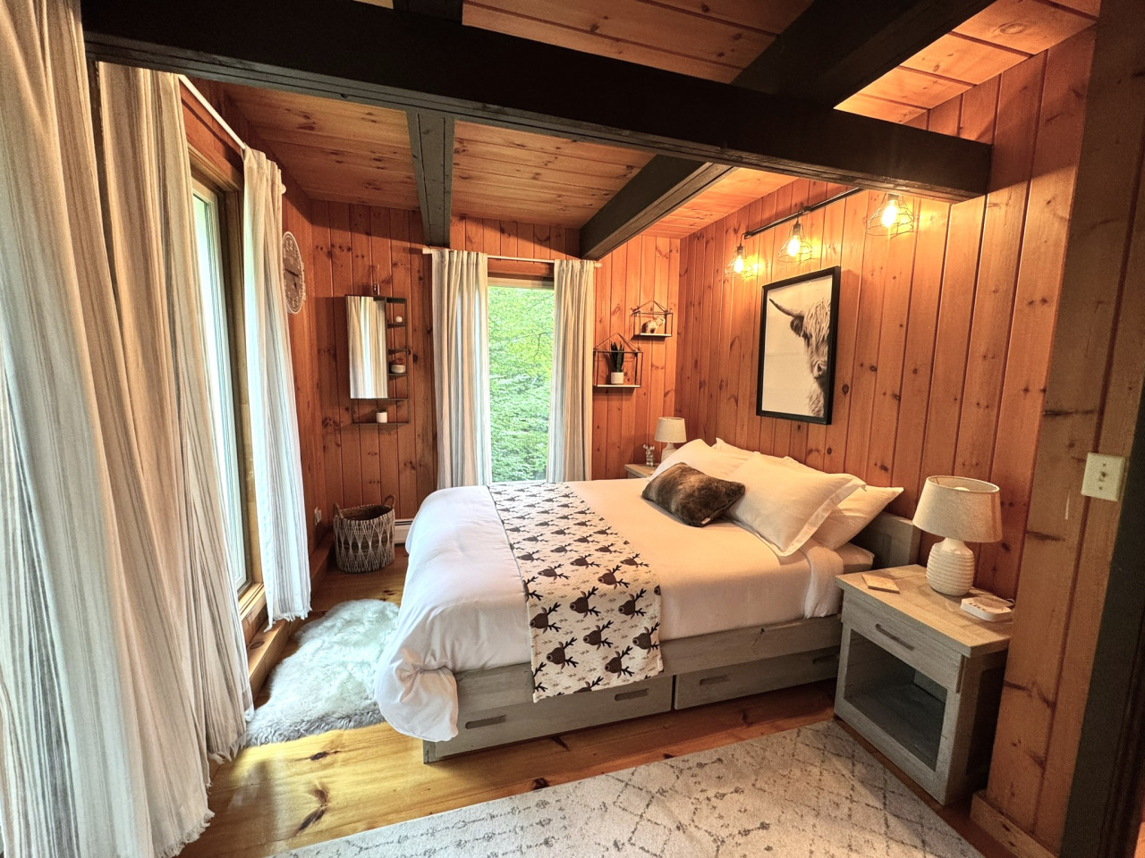 Nordic Lodge- Hot tub, Sauna, Pond, Min to MT