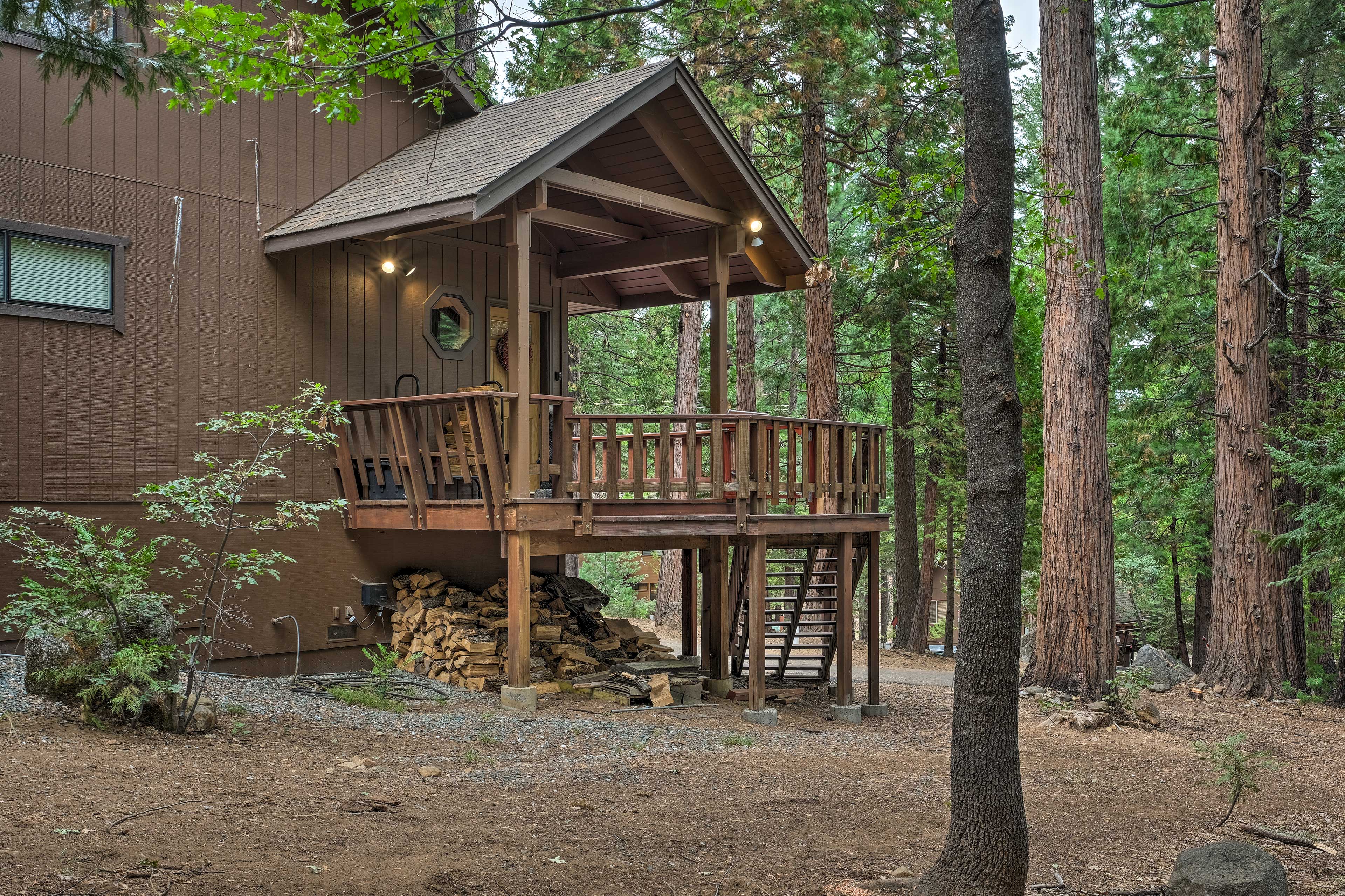Game Room & Deck: Pet-Friendly Camp Connell Cabin