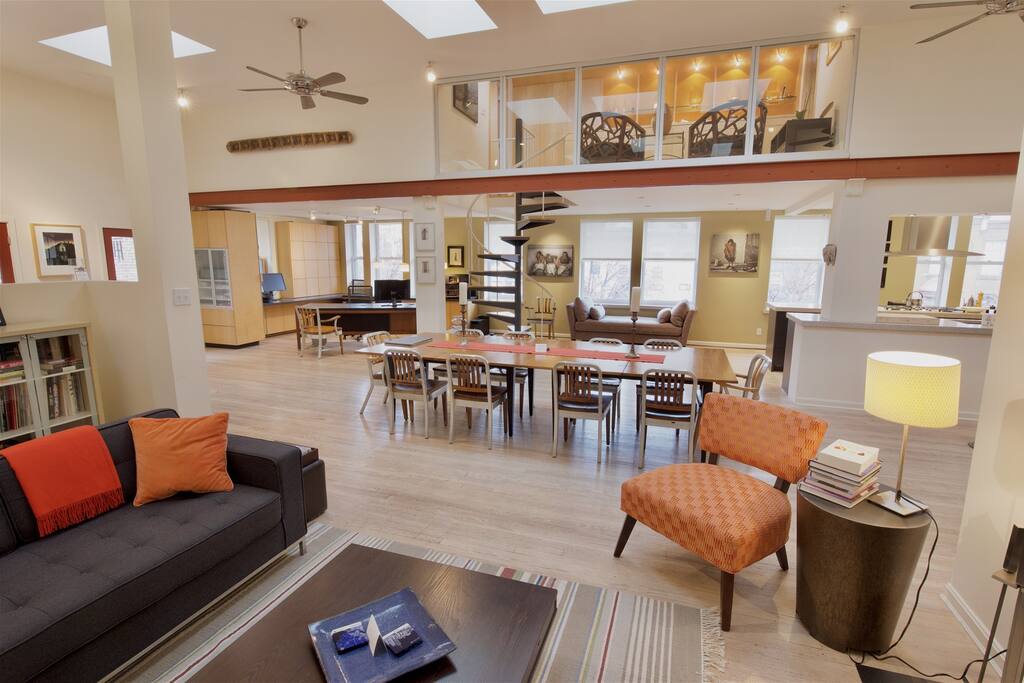 Stunning & spacious open floor plan 