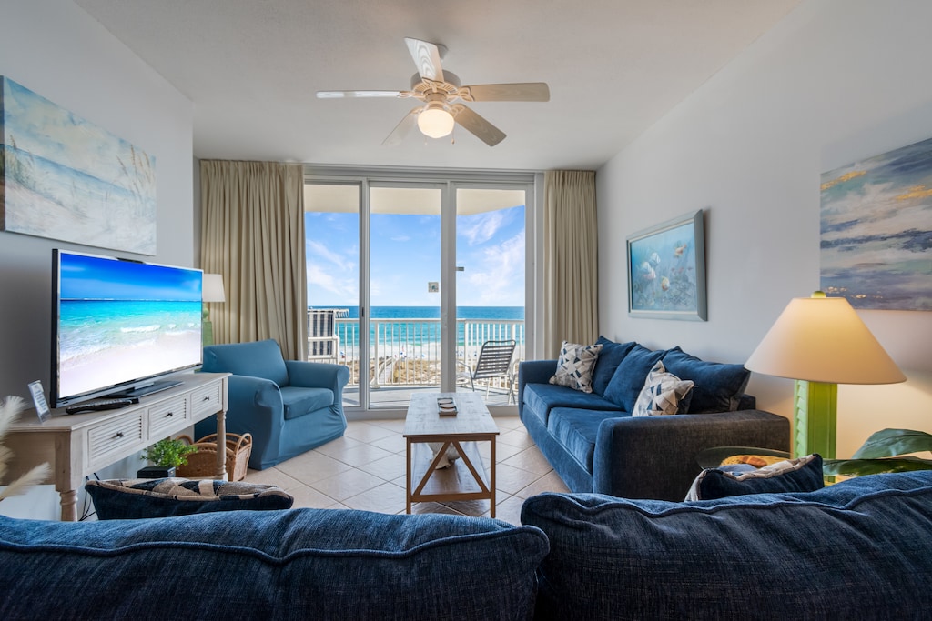 Walk in to this view!