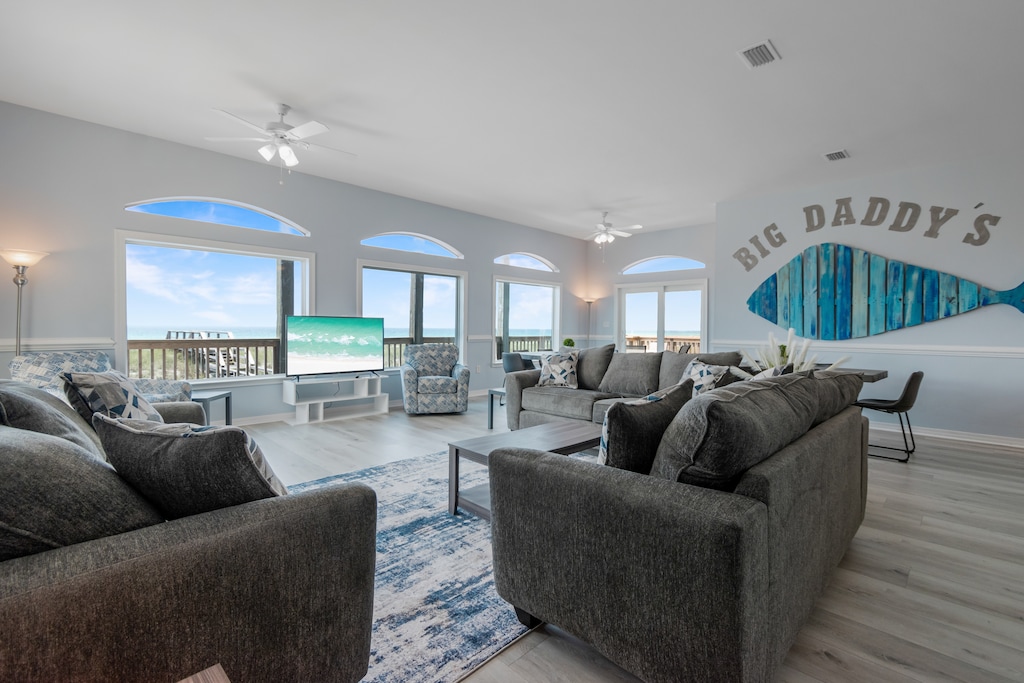 Windows out to the Gulf