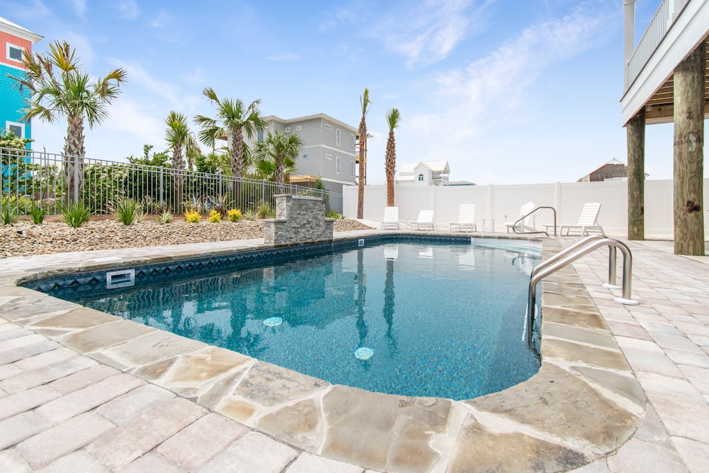 Gorgeous private pool