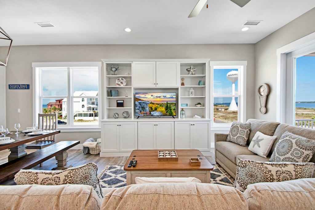 Comfortable living area with Santa Rosa Sound views