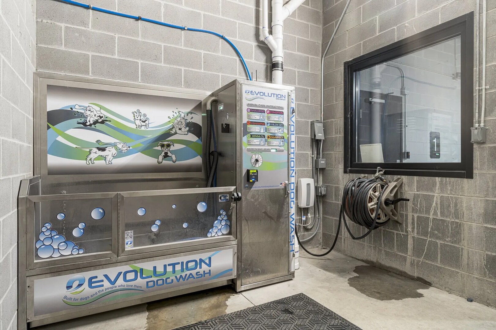 Stylish 2BD, Gym, Rooftop Lounge