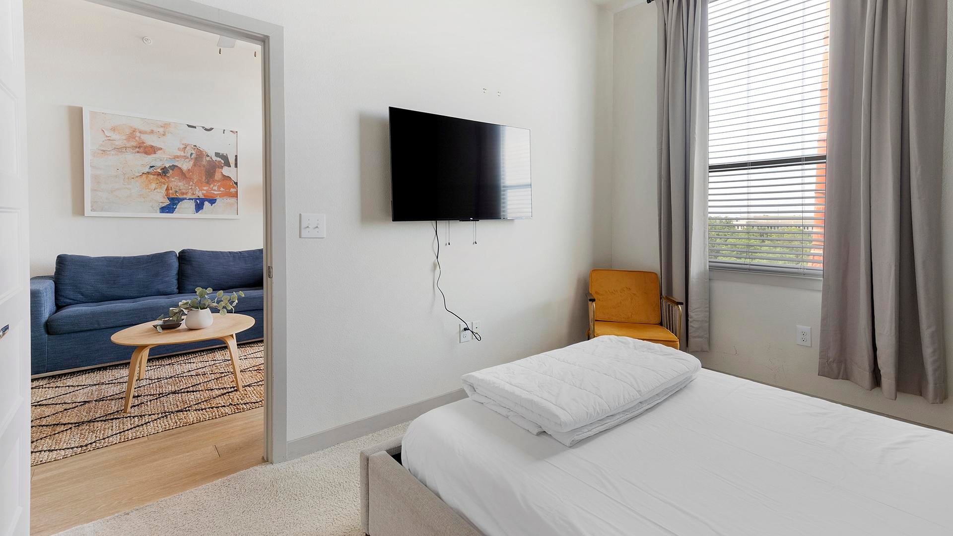 Amazing 2BD, Gym, Rooftop Lounge