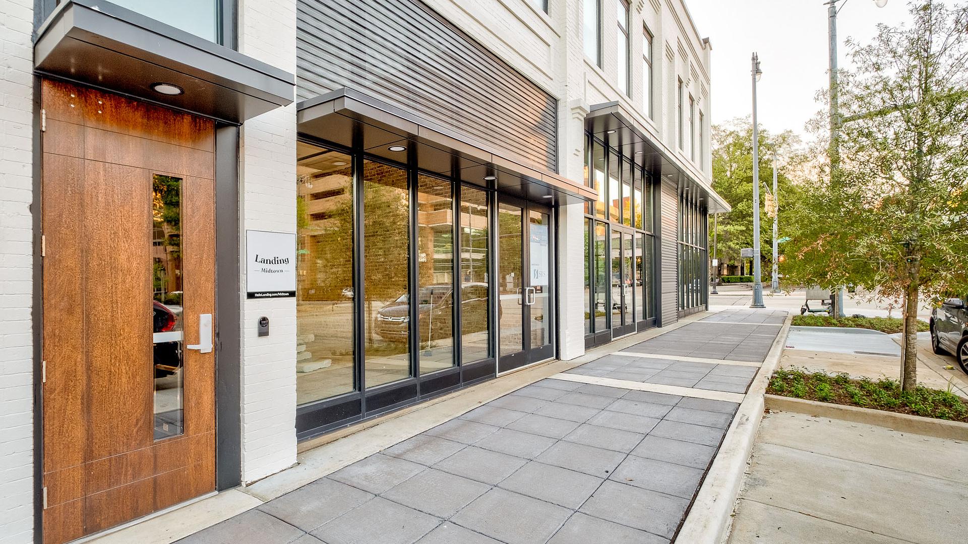 Stylish 1BD in Five Points South