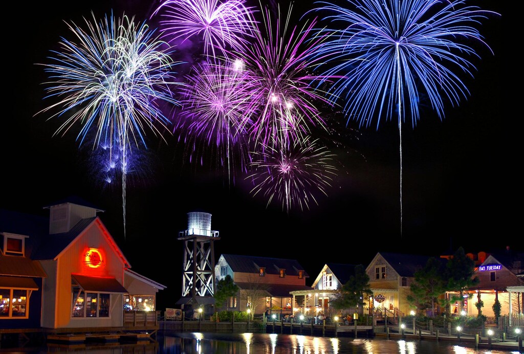 Village of Baytowne Wharf