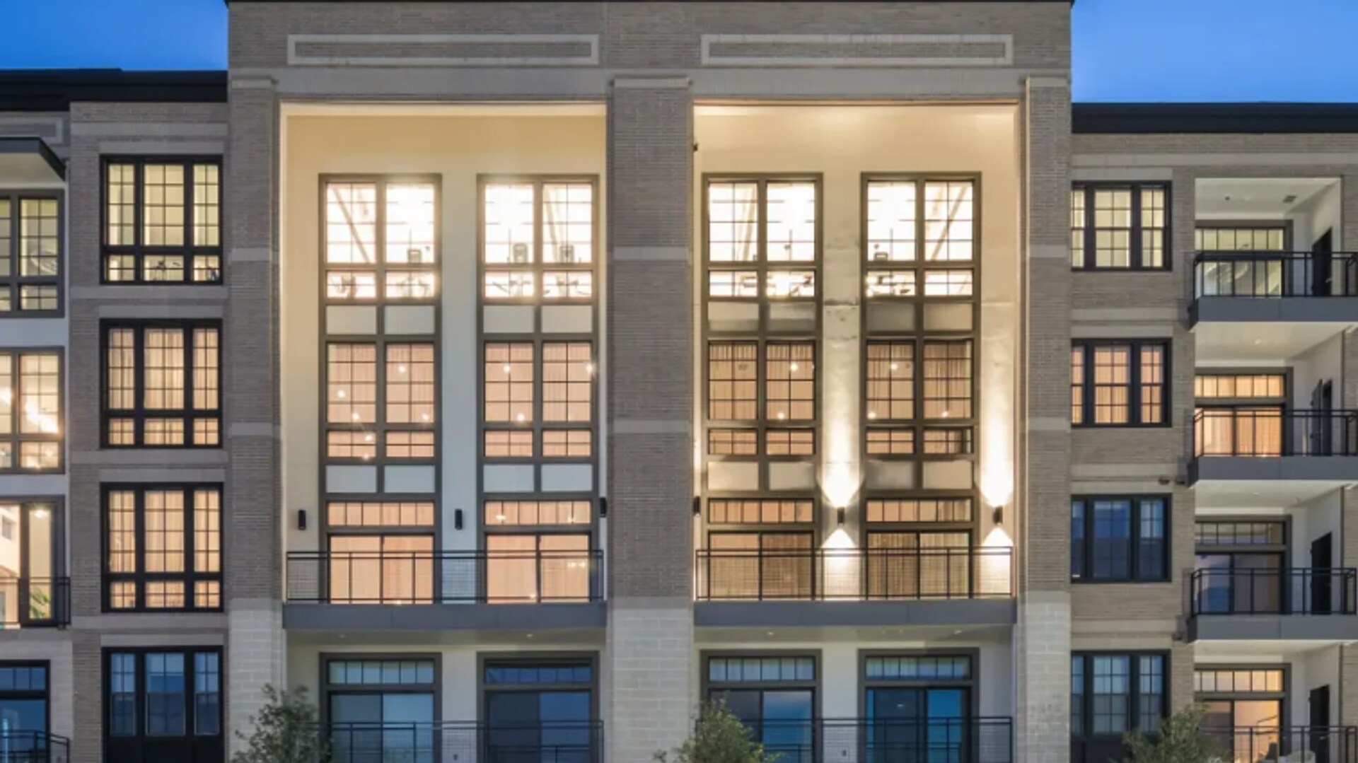 Bellrock Sawyer Yards - 2 Bedrooms i... Bellrock Sawyer Yards - 2 Bedrooms i...