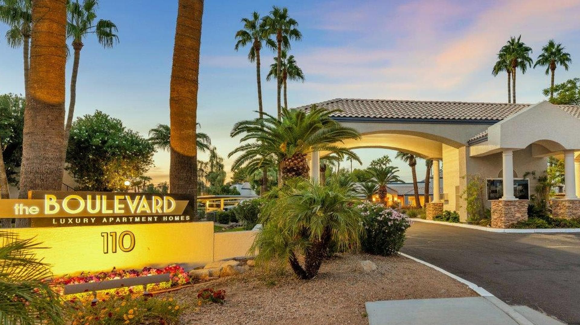 Boulders at Lookout Mountain - 1 Bed... Boulders at Lookout Mountain - 1 Bed...