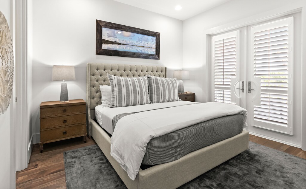 2nd Floor King Suite 4