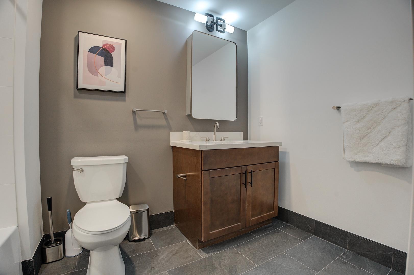 Hagert and York - 1 Bedroom in East ... Hagert and York - 1 Bedroom in East ...