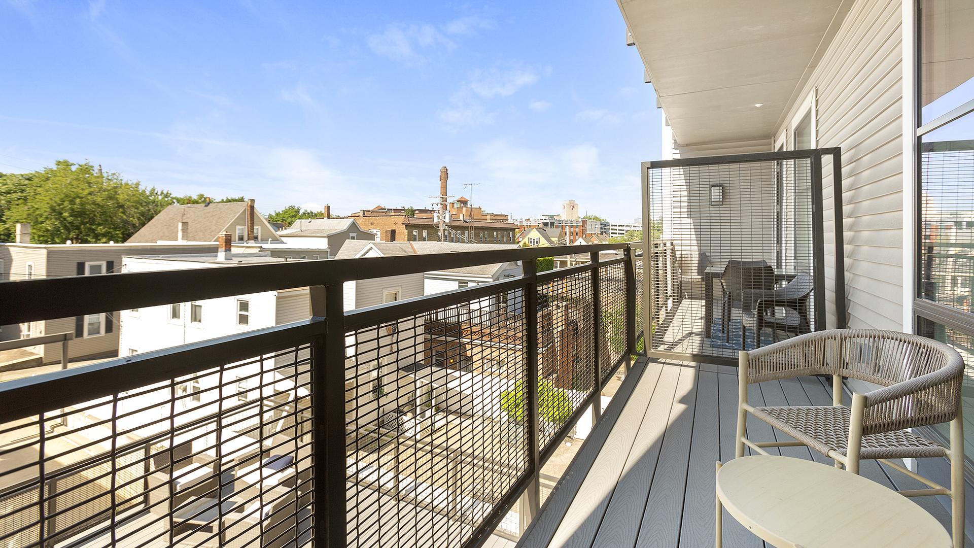 La Collina - 1 Bedroom in University...