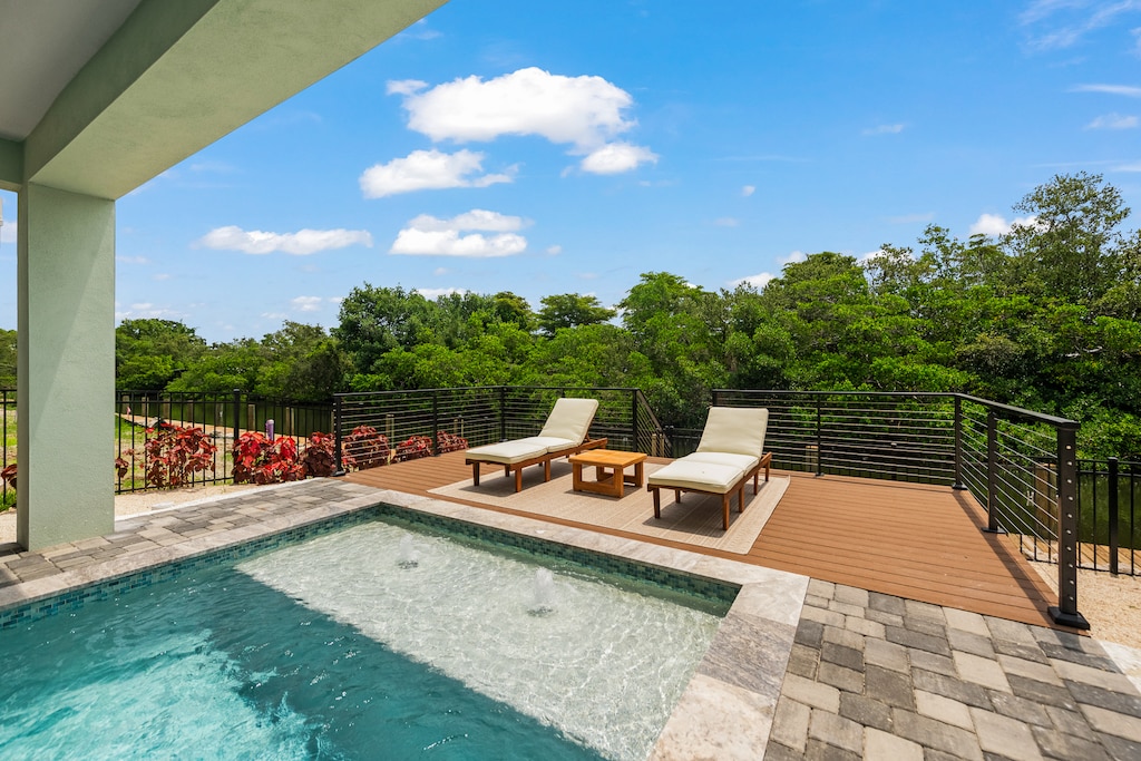 Private Pool