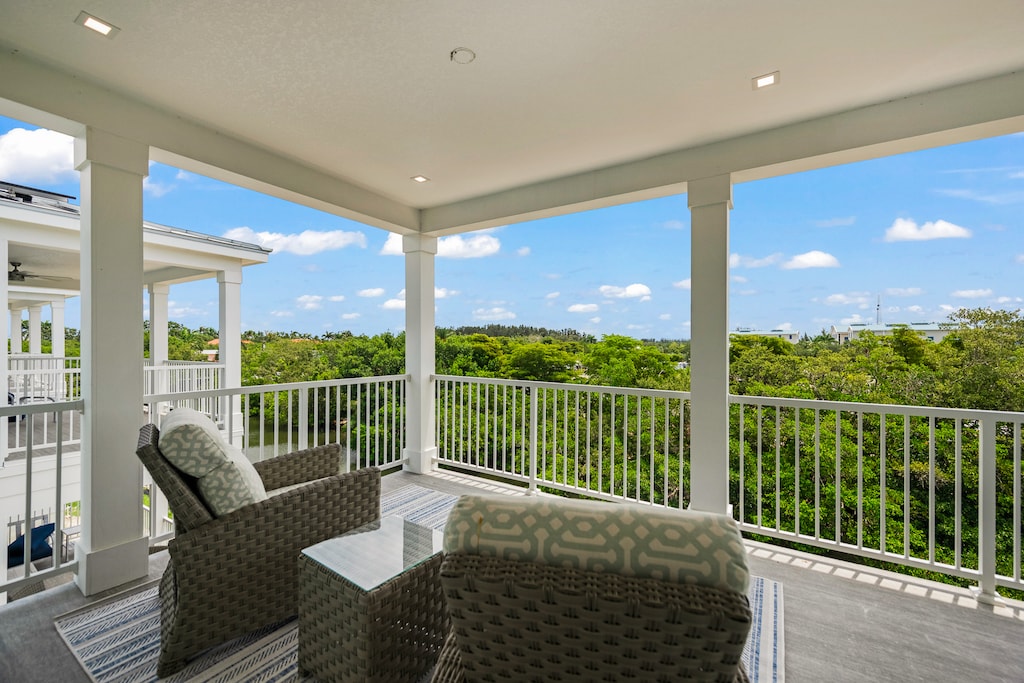 Primary Balcony - Sitting Area