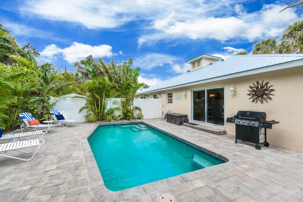 Private Pool
