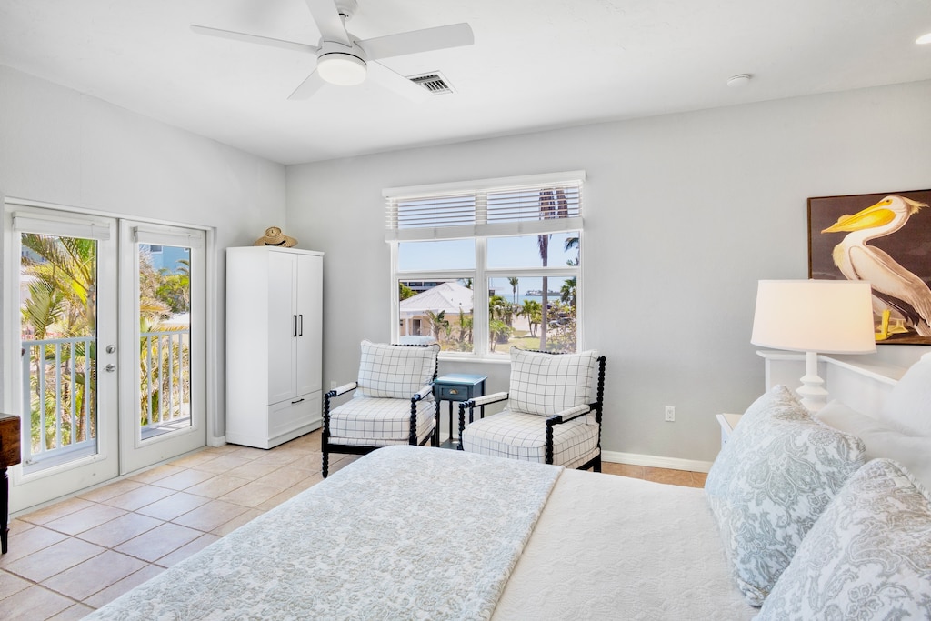 Third Bedroom, Queen - Private Suite