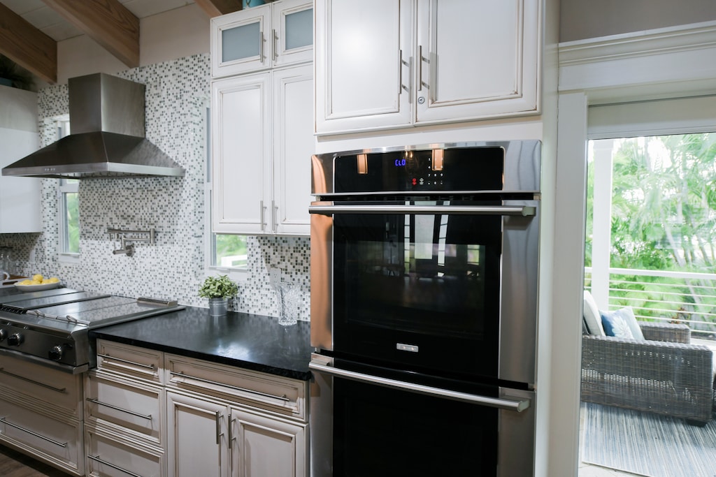 Cooking Area - AMI Locals