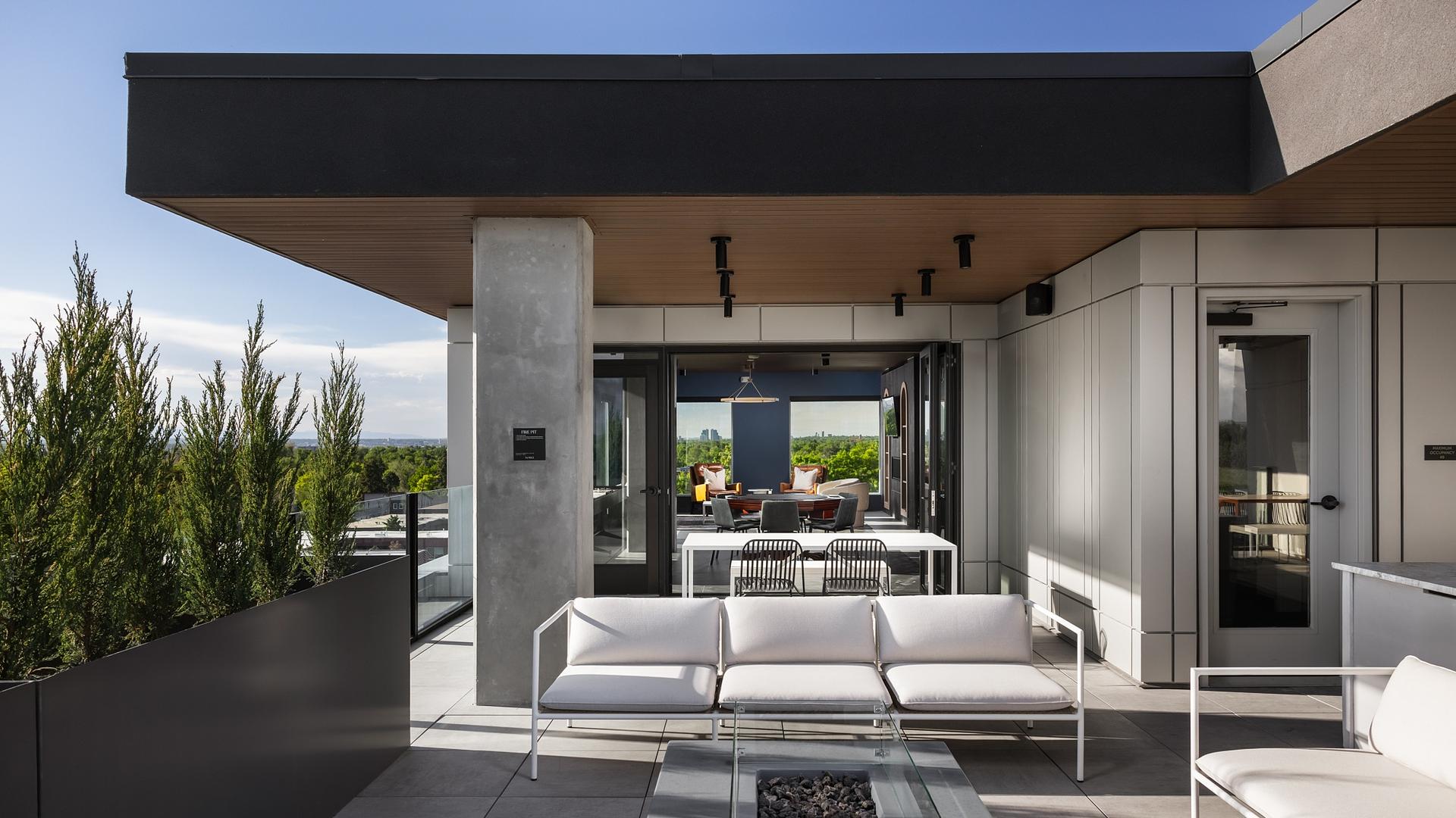 Noble - 1 Bedroom in Englewood Noble - 1 Bedroom in Englewood