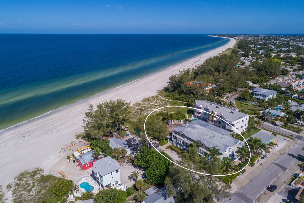 Prime Beachfront Living Experience