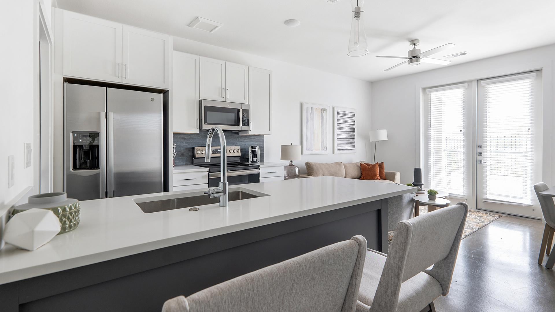 The Artesian at Bee Cave - 1 Bedroom... The Artesian at Bee Cave - 1 Bedroom...