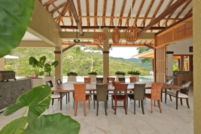 Glowing 7BR Villa with Pool at Mesa de Yeguas