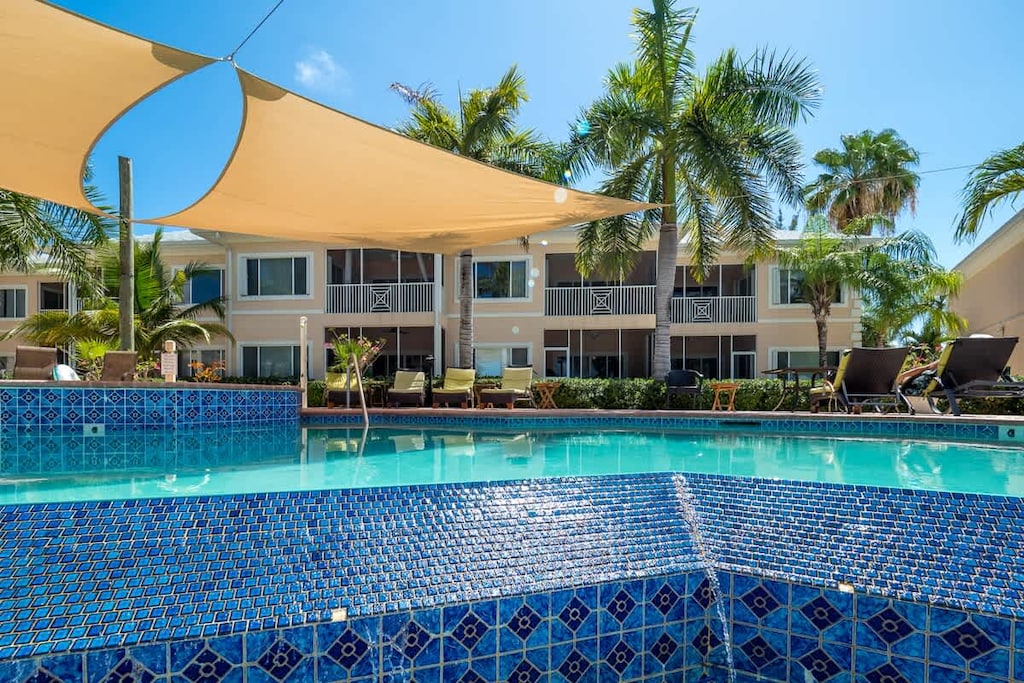Colonial Kai - Pool