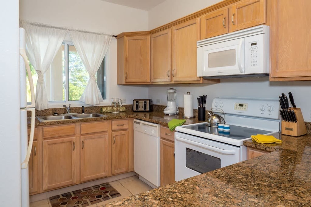 Colonial Kai - Kitchen