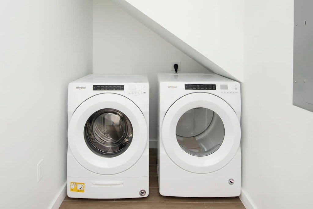 Allure #22 Washer and Dryer