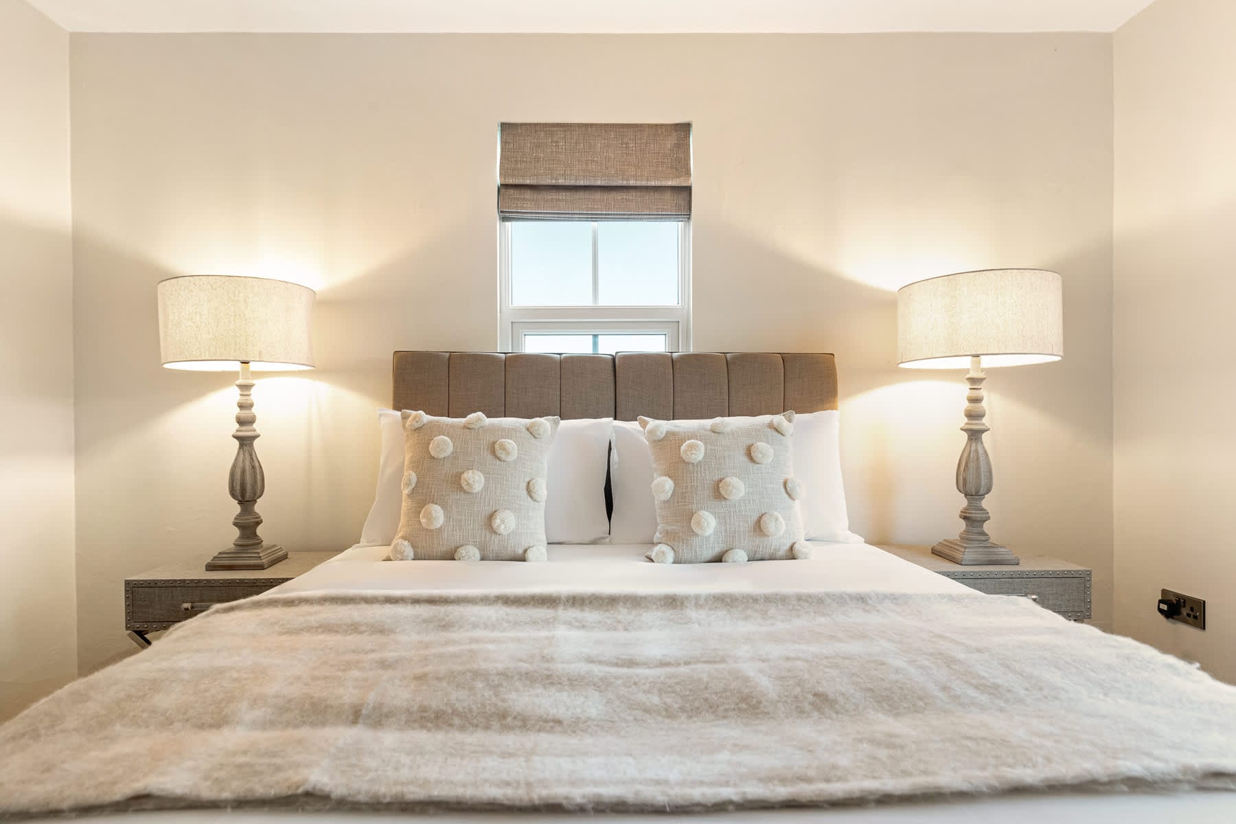 Coronation Cottage - With Woodfired Hot Tub Coronation Cottage - With Woodfired Hot Tub