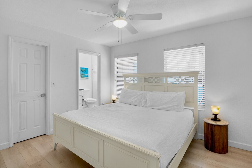 Primary Bedroom - King